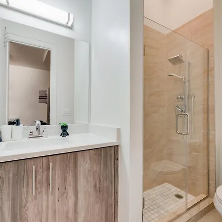 Cozy Loft Style 2Br I Gym I Parking I Workspace Dallas Exterior photo