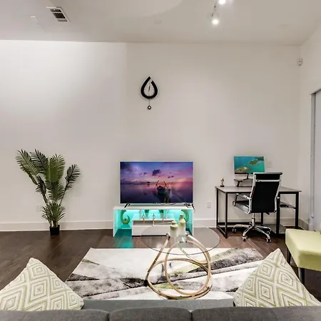 Cozy Loft Style 2Br I Gym I Parking I Workspace Dallas Exterior photo